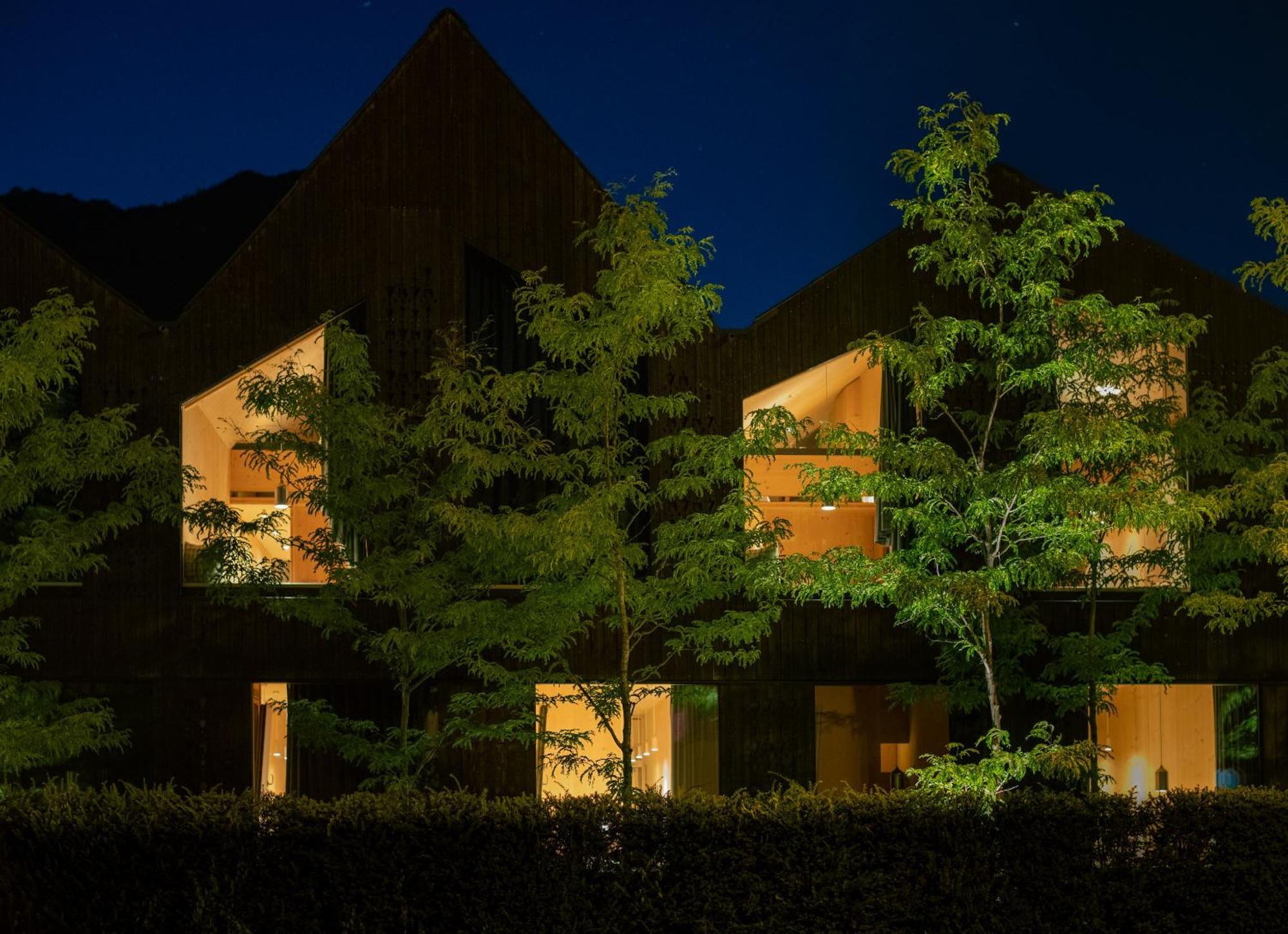 Quartier - Ueber Nacht In Besonderer Architektur Hotel Garmisch-Partenkirchen Exterior photo